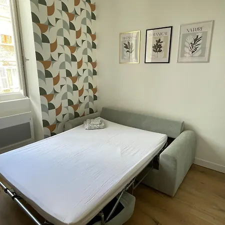 Moderne En Plein Centre Historique Lägenhet Aix-les-Bains